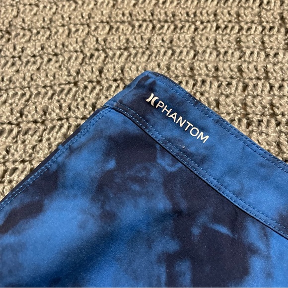 MEN’S HURLEY PHANTOM SWIM TRUNKS - Picture 6 of 6